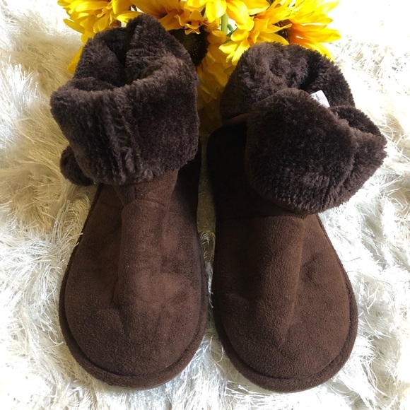Steve Madden Slippers - Picture 3 of 14